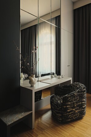 Dobbeltrom – classic | Safe på rommet, strykejern/-brett og wi-fi (inkludert)