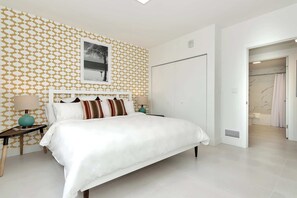 1 bedroom, iron/ironing board, WiFi, bed sheets - Roami at Grove 27 | Coconut Grove | 1BR (Miami)