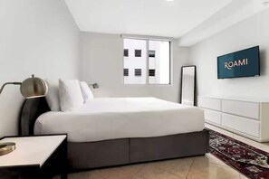 2 habitaciones, tabla de planchar con plancha, wifi y ropa de cama