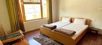 "Escape to Serenity: A Charming Garden Home Stay Retreat"