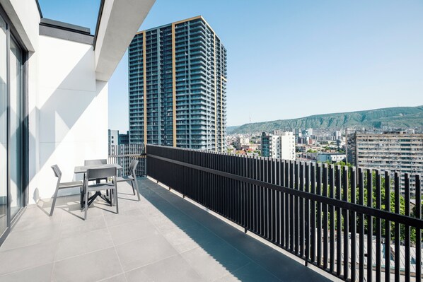 Penthouse Apartment with Terrace | Terras