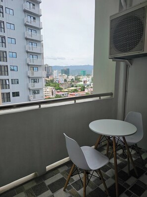 Apartamento, 1 habitación, accesible para personas con discapacidad | Balcón
