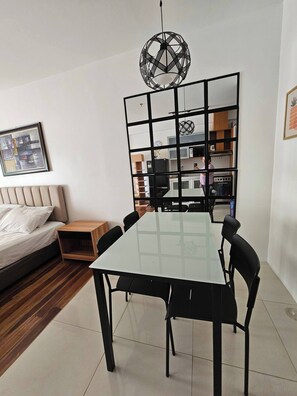 Apartamento, 1 habitación, accesible para personas con discapacidad | Restauración