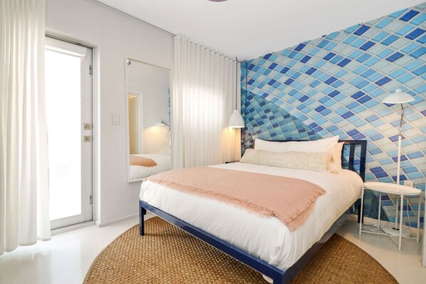 1 bedroom, iron/ironing board, travel crib, WiFi