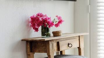 1 Schlafzimmer, Schreibtisch, Bügeleisen/Bügelbrett, kostenloses WLAN