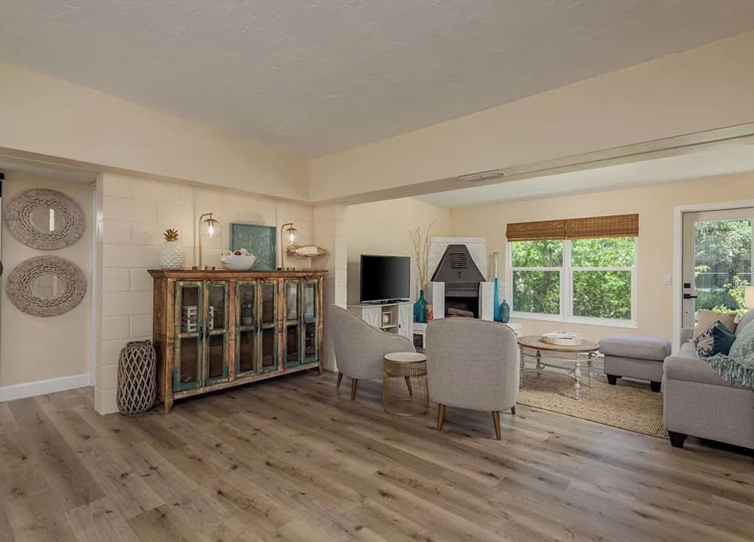 智能電視、壁爐