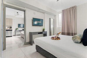 1 bedroom, desk, iron/ironing board, WiFi