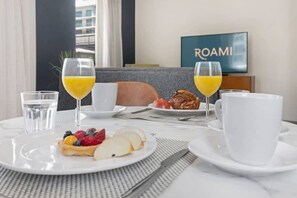 Dining - Roami at Habitat Brickell | Heated Pool | 1BR (Miami)