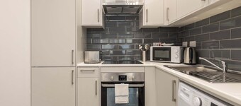 Fantastic 1 Bedroom Apartment in Bradford