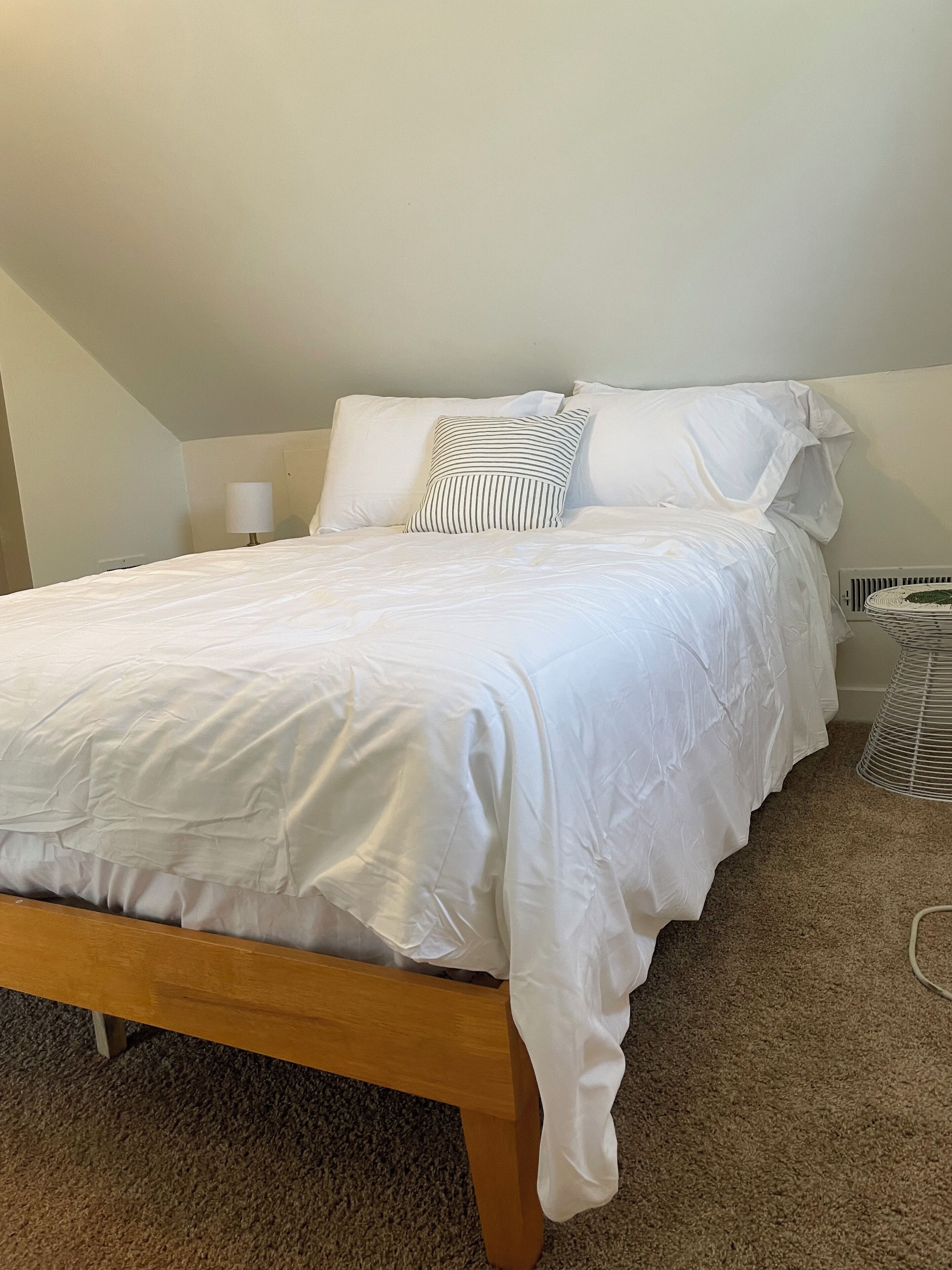 4 多间卧室、WiFi、床单