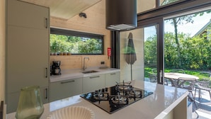 Private kitchen - Luxury Holiday Home by the sea (Sint Maartensvlotbrug)