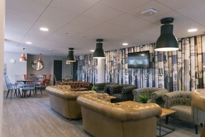 Lobby sitting area - Student Only Europa House (Portsmouth)