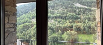 New apartment 1 km from the ski elevator of El tarter