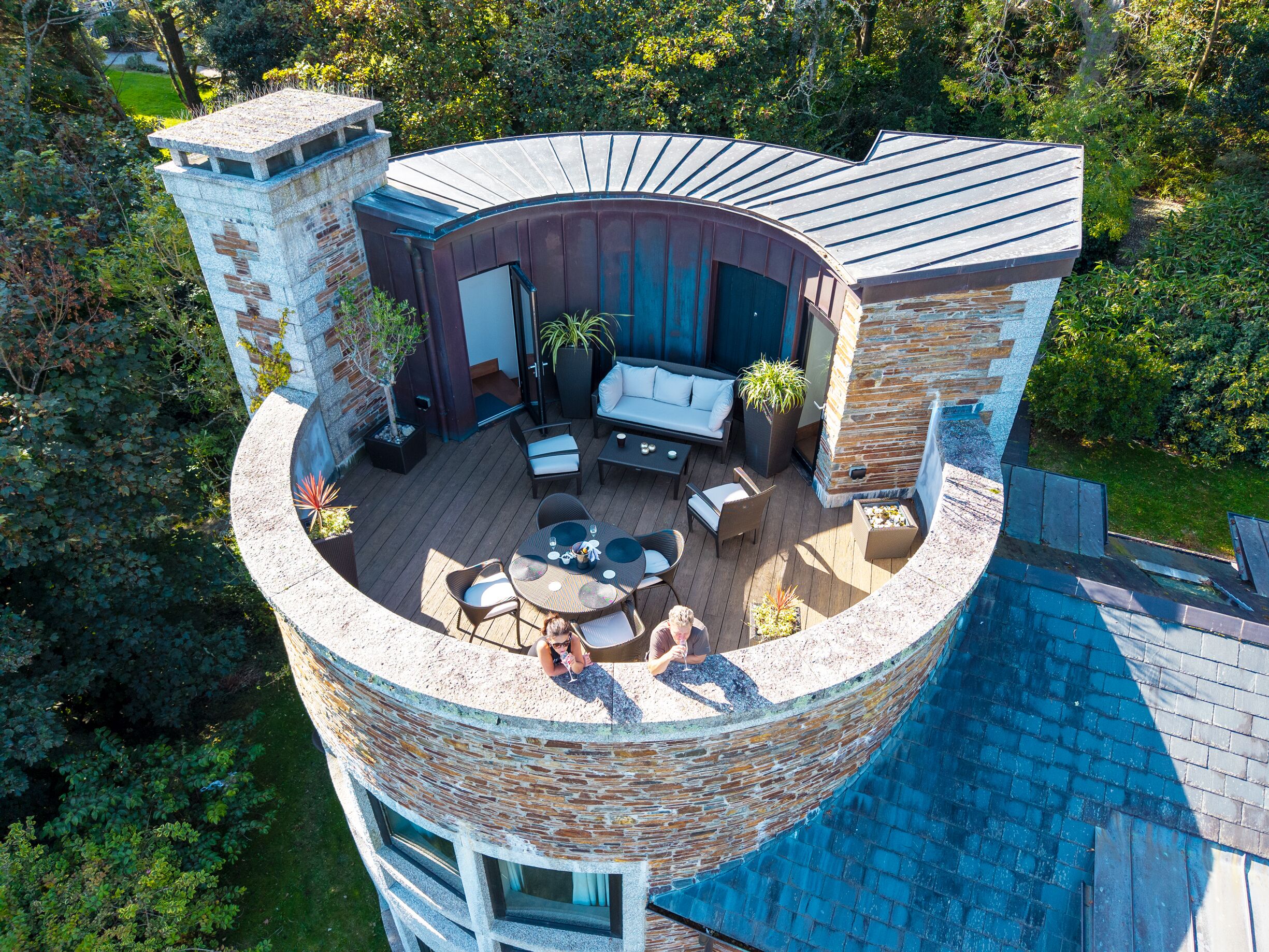 屋外ダイニングエリア