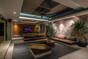 Villa Luxe, 6 chambres, piscine privée, en bord de piscine | Salle de séjour