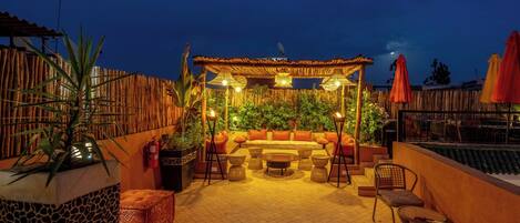 Cofres nos quartos, quartos à prova de som