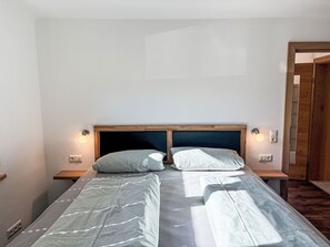 3 chambres, lit de bébé portatif, accès au Wi-Fi (inclus)