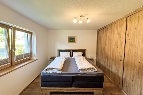 Design Intérieur, Sol, Sol, Mur, Bois, Plafond, Pièce, Meubles, Chambre, Lit