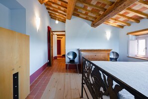 2 Schlafzimmer, Reisekinderbett, kostenloses WLAN