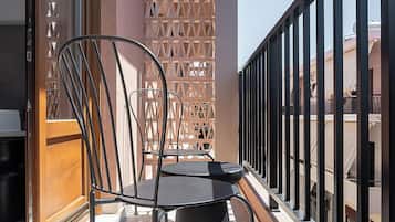 Classic Suite, City View | Terrace/patio