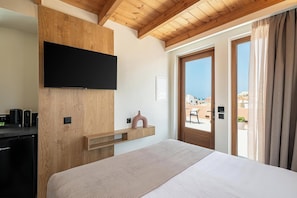 Habitación panorámica, vistas a la ciudad | Cortinas opacas y sistema de insonorización