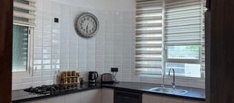 Spacious villa ideal for large families, close to city centre and local shops