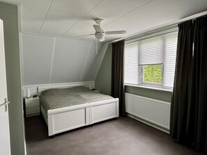 3 makuuhuonetta, ilmainen Wi-Fi