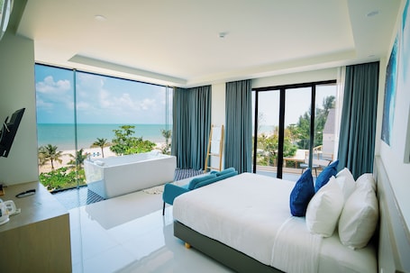 Premier Double Room | Beach/ocean view