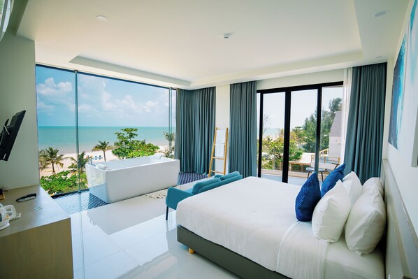 Premier Double Room | Beach/ocean view