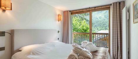 5 chambres, Wi-Fi gratuit, draps fournis