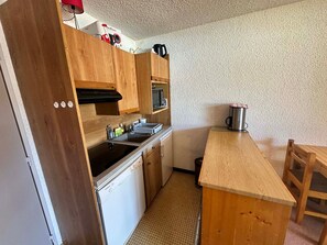 Réfrigérateur, lave-vaisselle