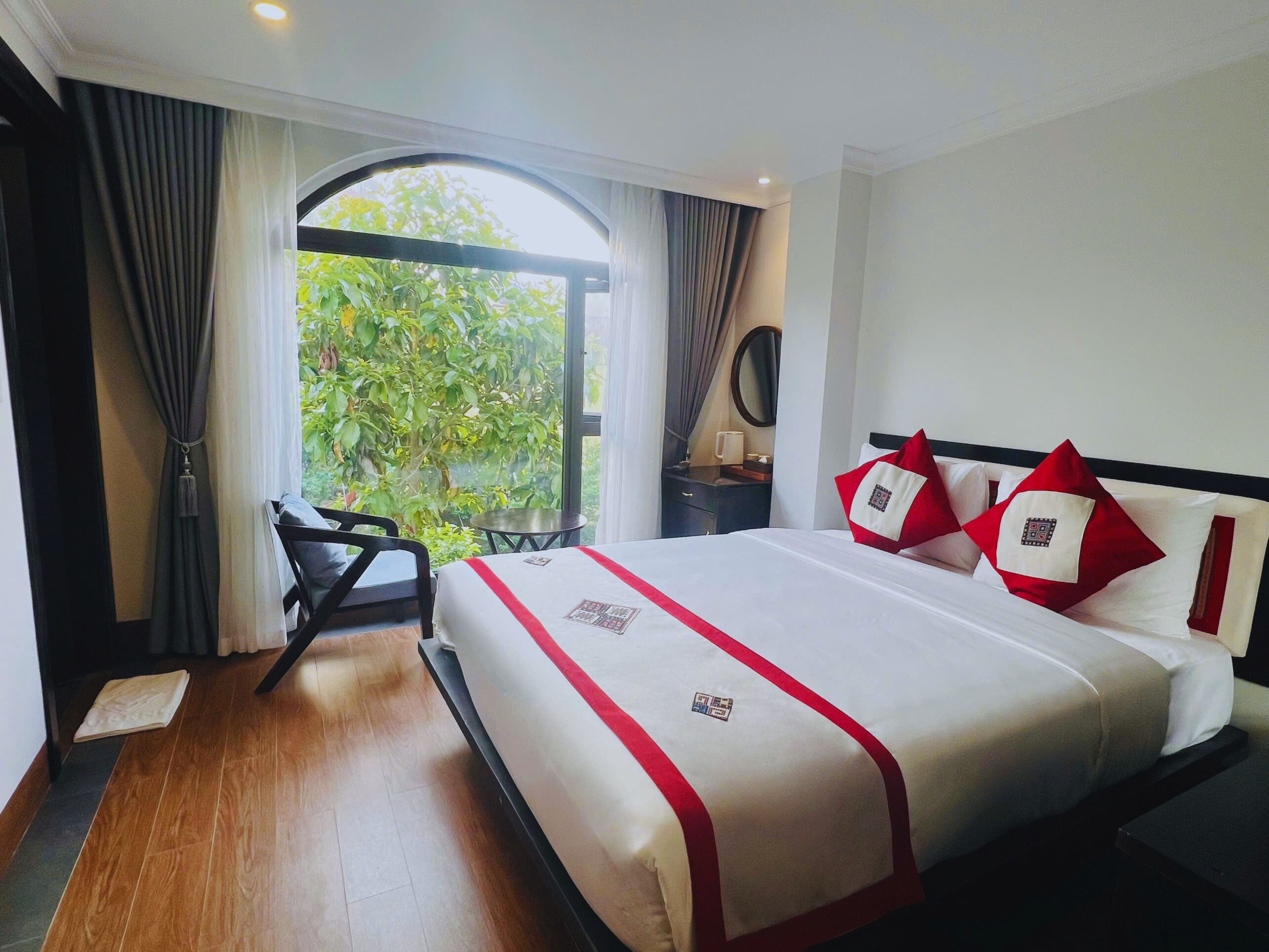 办公桌、隔音、免费 WiFi