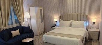 Privet Pool Chalet With Breakfast