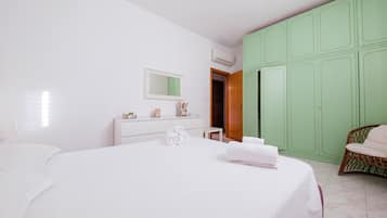 1 dormitorio y ropa de cama