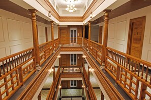 Lobby - A K G Hotel (Puducherry)