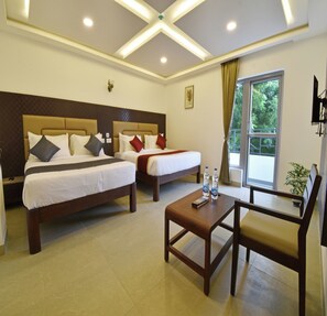 Family Suite | Balcony - A K G Hotel (Puducherry)