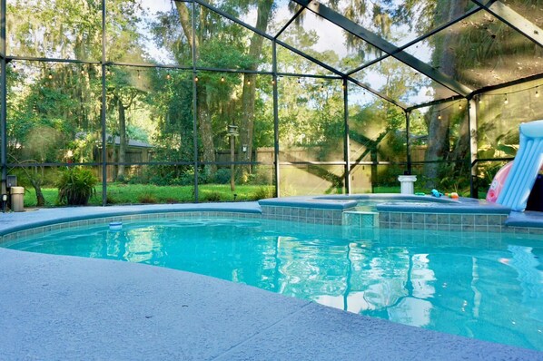 Outdoor pool, a heated pool
