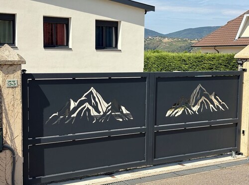 Logement luxe climatisé au pied du Pilat. Neuf. 6 voyageurs.