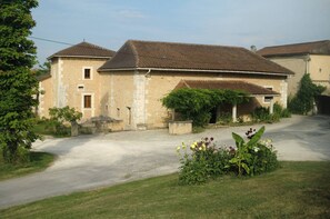 Esterni