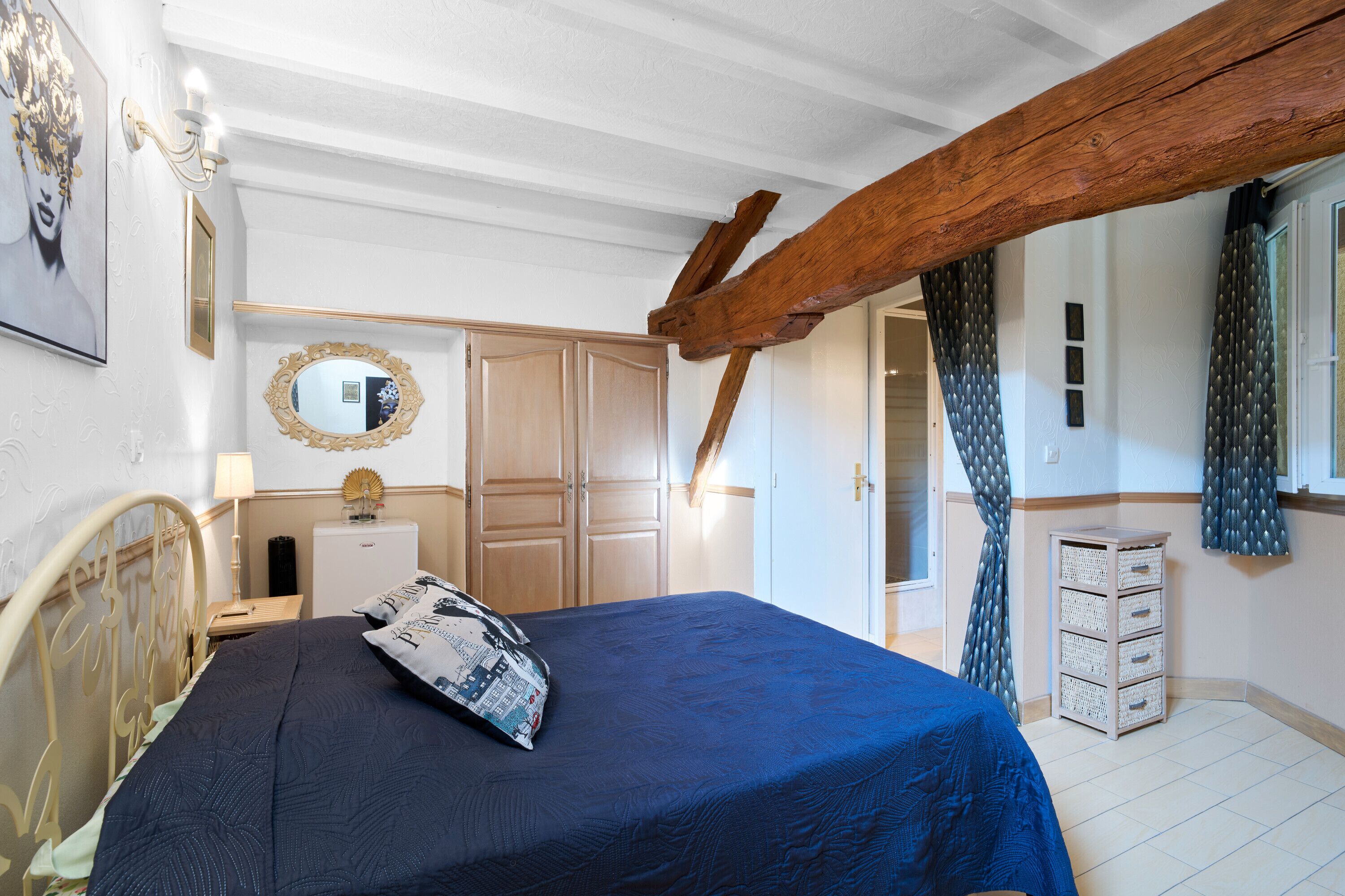 1 bedroom, WiFi, bed sheets