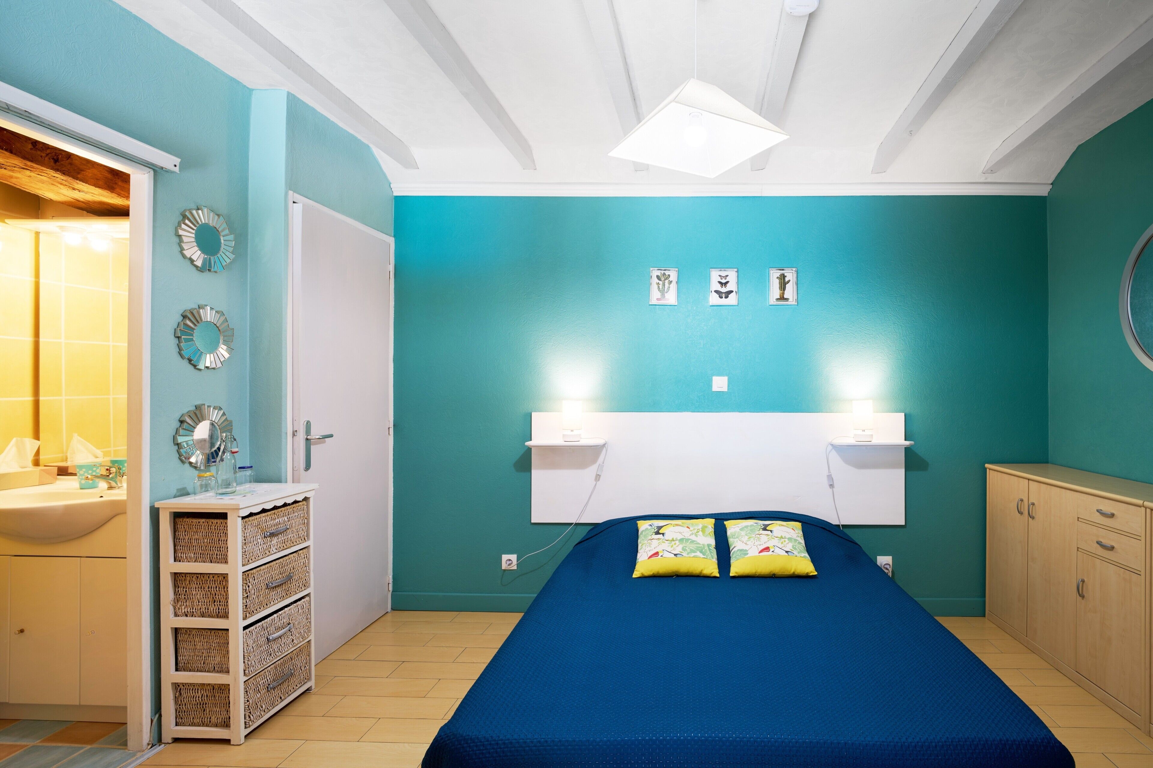 1 chambre, Wi-Fi, draps fournis