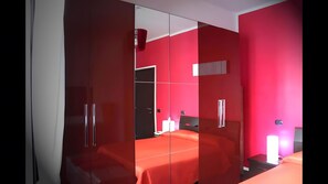 1 quarto, ferros/tábuas de passar roupa, Wi-Fi, roupa de cama