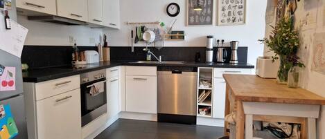 فرن، موقد طهي مسطح، غسالة أطباق