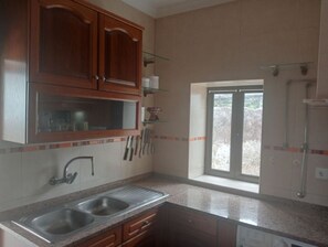 Microwave, stovetop