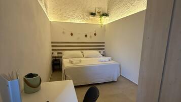 3 chambres, accĂšs Internet, draps fournis