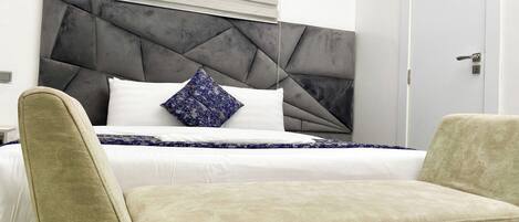 3 bedrooms, Internet