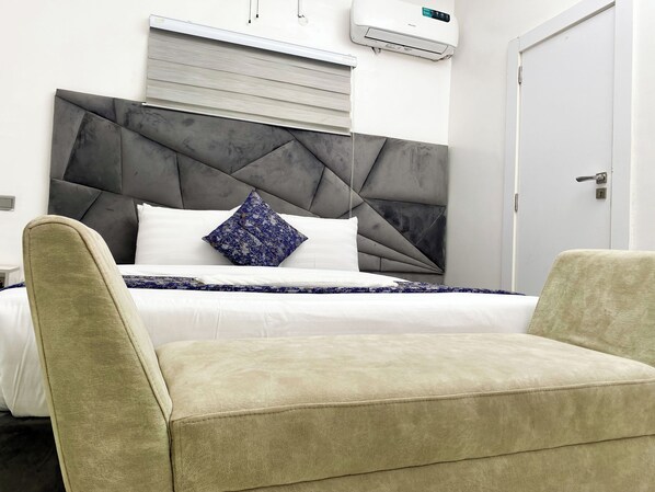 3 bedrooms, Internet