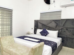 3 bedrooms, Internet