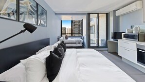 Apartment (0 Bedroom) | Bahagian dalam
