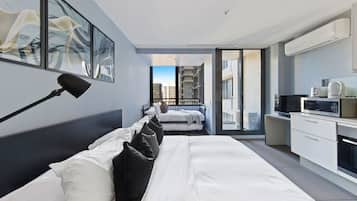 Apartment (0 Bedroom) | Front of property